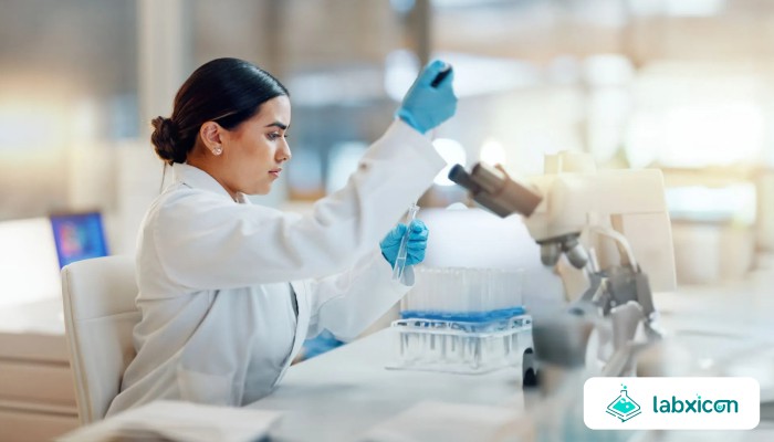 Evolusi Teknologi Instrumen Laboratorium Dari Manual ke Sistem Digital Otomatis