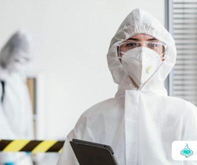 Prosedur Keamanan Laboratorium Modern Dari Penanganan Bahan Kimia hingga Penggunaan APD